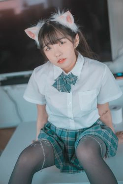 [DJAWA]  Sonson - Plug Me In 写真套图(92P)