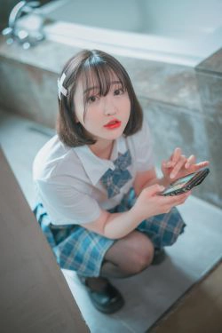 [DJAWA]  Yeeun - Swimming Lessons #6 写真套图(138P)