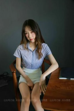 [IESS异思趣向] 丝享家829：怡怡《长腿实习生》 丝袜美腿套图(89P)