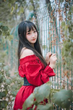 [喵糖映画] VOL.453 红与黑 写真套图(30P)