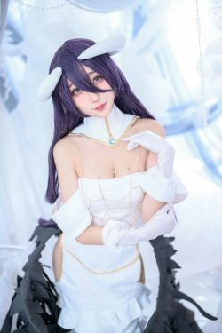 [网红COSER写真] 周叽是可爱兔兔 - 雅儿贝德(16P)
