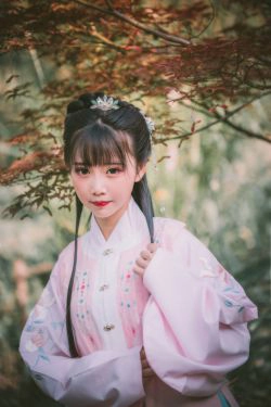 [网红COSER写真] 可爱人气Coser面饼仙儿 - 明治汉服(22P)