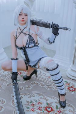 [网红COSER写真] 日本性感萝莉Byoru - Kainé(17P)