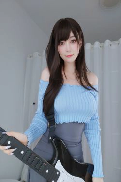 [网红COSER写真] Coser小姐姐白银 - 吉他妹妹(153P)