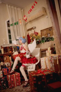 [网红COSER写真] 花柒Hana - 圣诞蕾姆(22P)