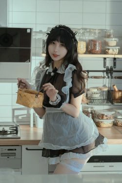 [网红COSER写真] 云溪溪 - 奶桃女仆(40P)