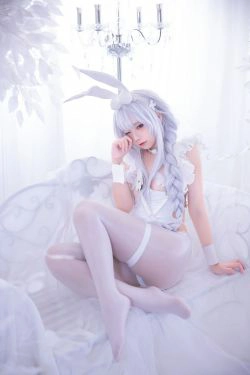 [网红COSER写真] 动漫博主G44不会受伤 - 恶毒(25P)
