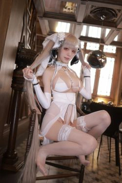 [网红COSER写真] 动漫博主水淼aqua - 碧蓝航线 可畏 礼服(45P)