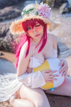 [网红COSER写真] 啊日日_Ganlory - 絮库夫泳装(40P)