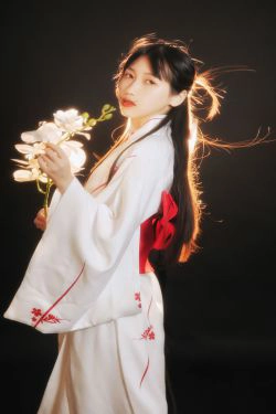 [网红COSER写真] 微博人气Coser不呆猫 - 和服(39P)