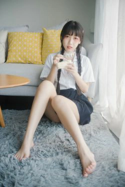 [网红COSER写真] 微博人气Coser不呆猫 - 奶油少女(61P)