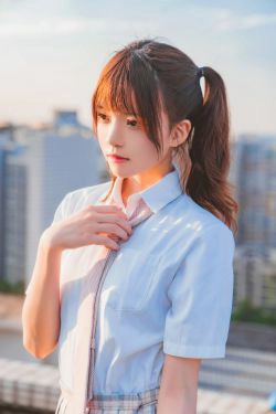 [网红COSER写真] 桜桃喵 - 橘子汽水(15P)