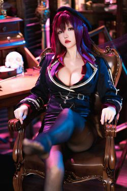 [福利COS] Coser小姐姐星之迟迟 - 斯卡哈-真红教枪(70P)