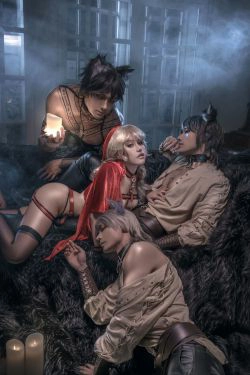 [福利COS] 一笑芳香沁(芊川一笑)写真 - 小红帽(21P)