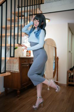 [网红COS] 动漫博主Money冷冷 - 吉他少女(120P)