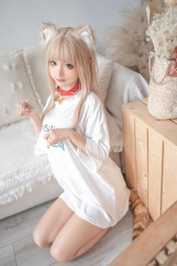 [网红COS] 动漫博主蠢沫沫 - 黄豆粉(140P)