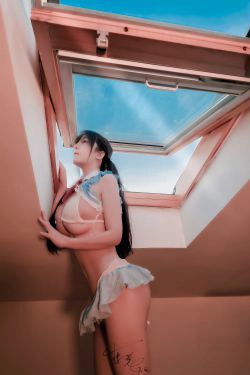 [网红COS] 网络红人樱晚gigi - 蓝色比基尼(25P)