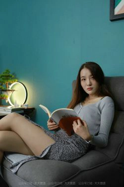 [IESS异思趣向]  模特：婉苹《温柔的碎花裙》(94P)
