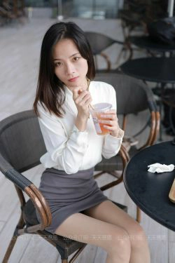 [IESS异思趣向]  模特：小六《白色OL装》(90P)