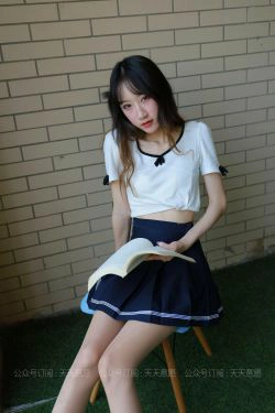 [IESS异思趣向]  模特：怡怡《长腿少女》(90P)