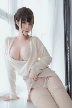 [福利COS] Coser小姐姐白银 - 梦中情人(41P)