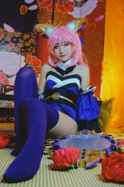 [福利COS] Roroki骷髅姫 - 玉藻の前(23P)