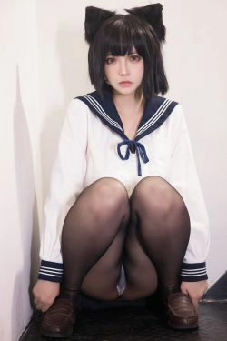 [福利COS] 疯猫ss - 制服少女(80P)