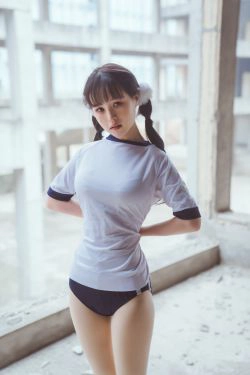 [福利COS] 美少女晕崽 - 工地日记(70P)