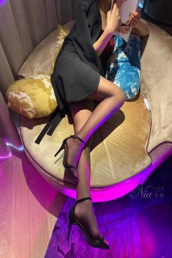 [福利COS] 安乔乔儿(Nia乔乔) No.031 御姐的夜晚(103P)