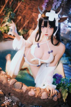 [福利COS] 小野寺地瓜 - 小牛泳装(9P)