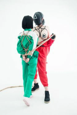 [福利COS] 星澜是澜澜叫澜妹呀 - 鱿鱼游戏(54P)