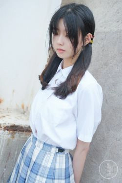 [福利COS] 柴系小乖(稚乖画册) - 新年福利(43P)