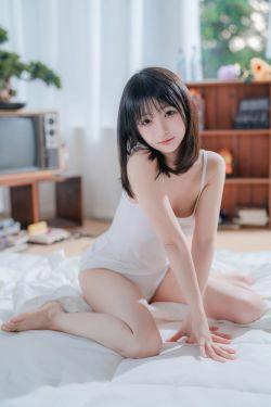 [福利COS] 桜井宁宁 - 夏日情事(62P)