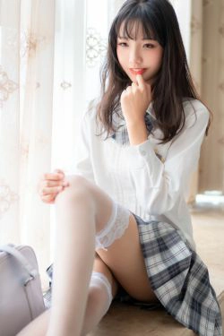 [福利COS] 清纯妹子西瓜 - JK格子裙(23P)