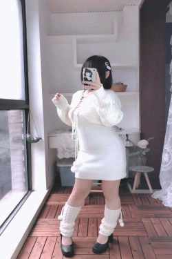 [福利COS] 肉儿 - 初恋女友(213P)