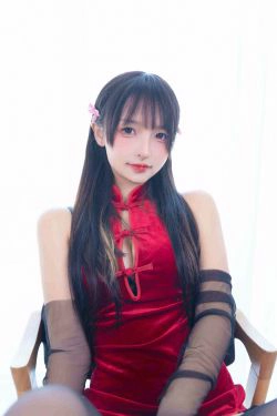 [福利COS] 萝莉神楽板真冬之甜蜜皮鞭(75P)