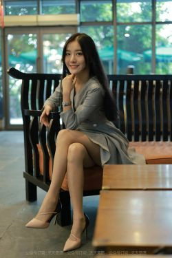 [异思趣向IESS]  模特 婉苹 《美女配咖啡》(86P)