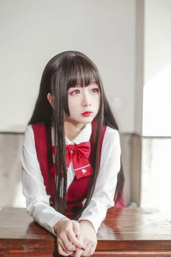 [福利COS] Cosplay日奈娇 - JK少女红裙(28P)