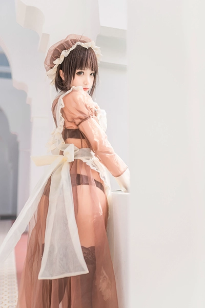 [福利COS] 动漫博主蠢沫沫 - 纱-室外女仆(40P)