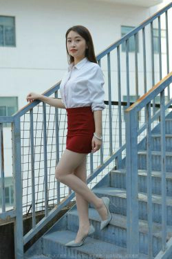 [异思趣向IESS] 模特 小婕 《性感红色包臀裙》(87P)