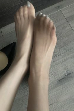 [福利COS] 丝足博主麋鹿_Monroe 2020.08.12 不一样的奢华(50P)