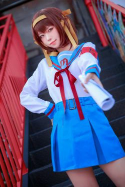 [福利COS] 动漫博主G44不会受伤 - 凉宫 制服(20P)