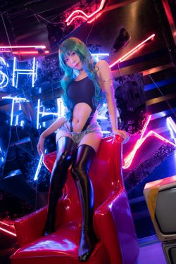 [福利COS] 动漫博主Money冷冷 - 高叉(17P)