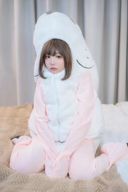 [福利COS] 爆机少女喵小吉 - 超合金咸鱼外骨骼装甲(18P)
