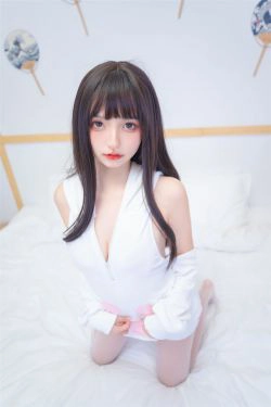 [福利COS] 萝莉神楽板真冬之21年11月微博订阅(68P)