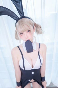 [福利COS] 萝莉神楽板真冬之21年12月微博订阅(60P)