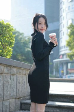 [IESS异思趣向] 模特：婉萍 《黑色包臀裙》(89P)