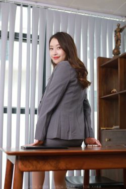 [IESS异思趣向] 模特：小婕 《美丽俏佳人》(92P)