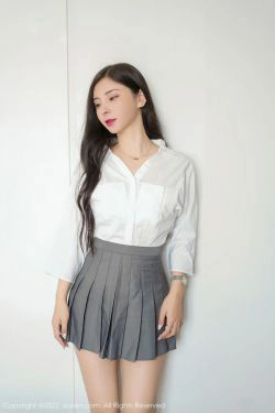 [秀人XiuRen] No.4918 小蛮妖Yummy(52P)