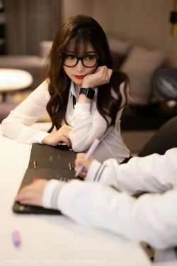 [秀人XiuRen] No.4943 芝芝Booty(78P)